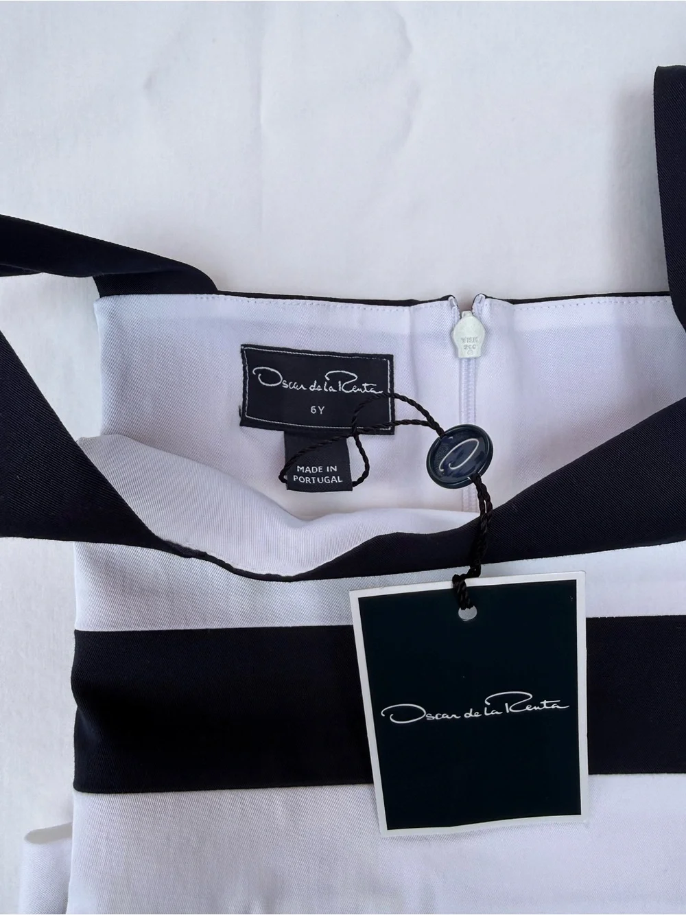Oscar de la Renta Black and White Tiered Girls' Dress (stain on bow)